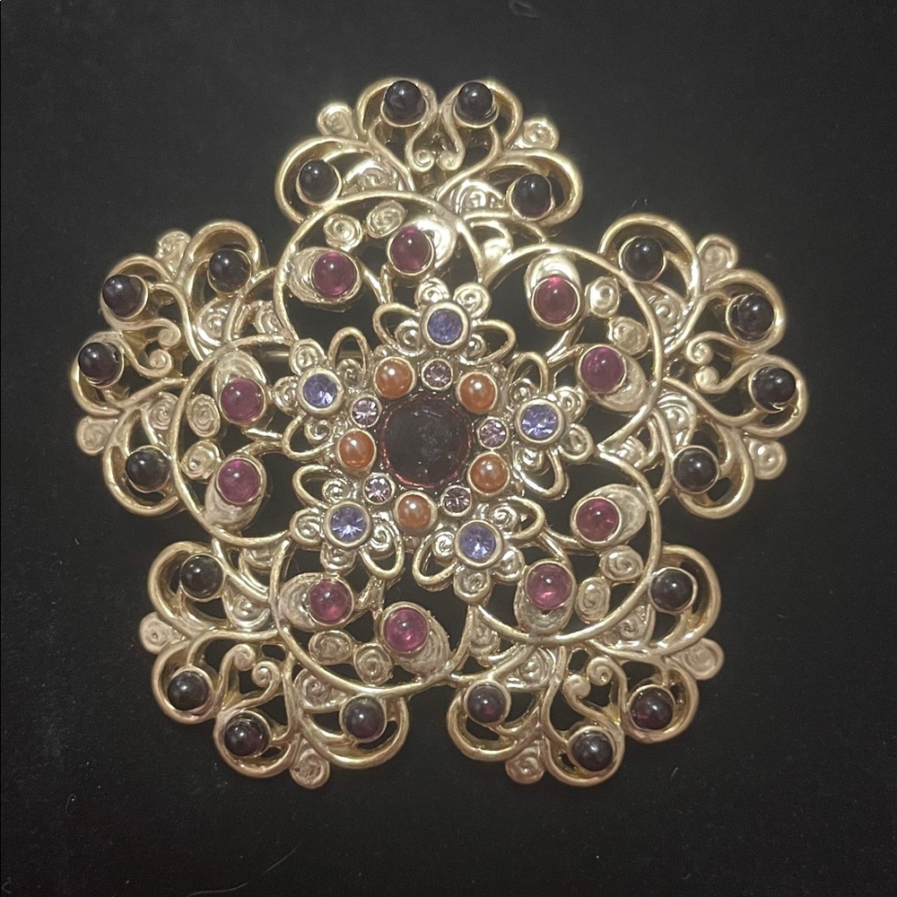 Gold Floral Brooch Pendant